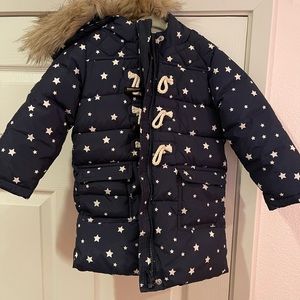 Gap winter coat with hood. 4T